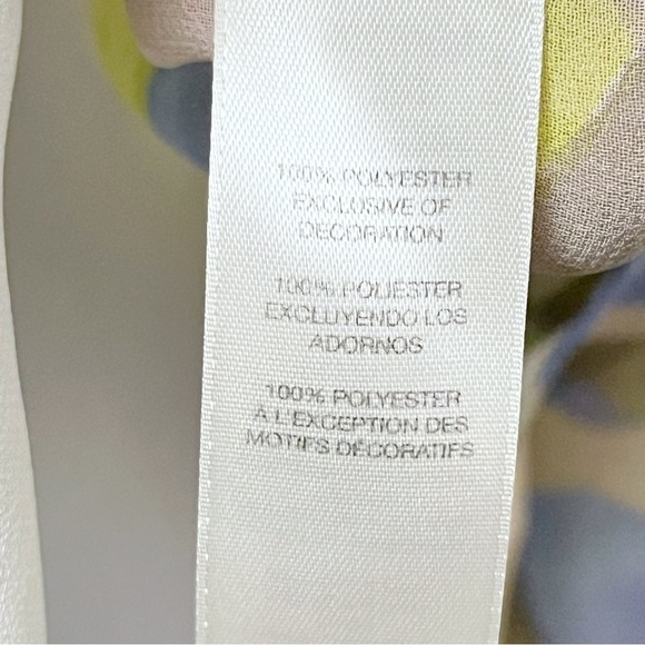 Chico’s Womens Large Geometric Print Gold Sequined Placket Front Knot Tie Blouse - Picture 9 of 9